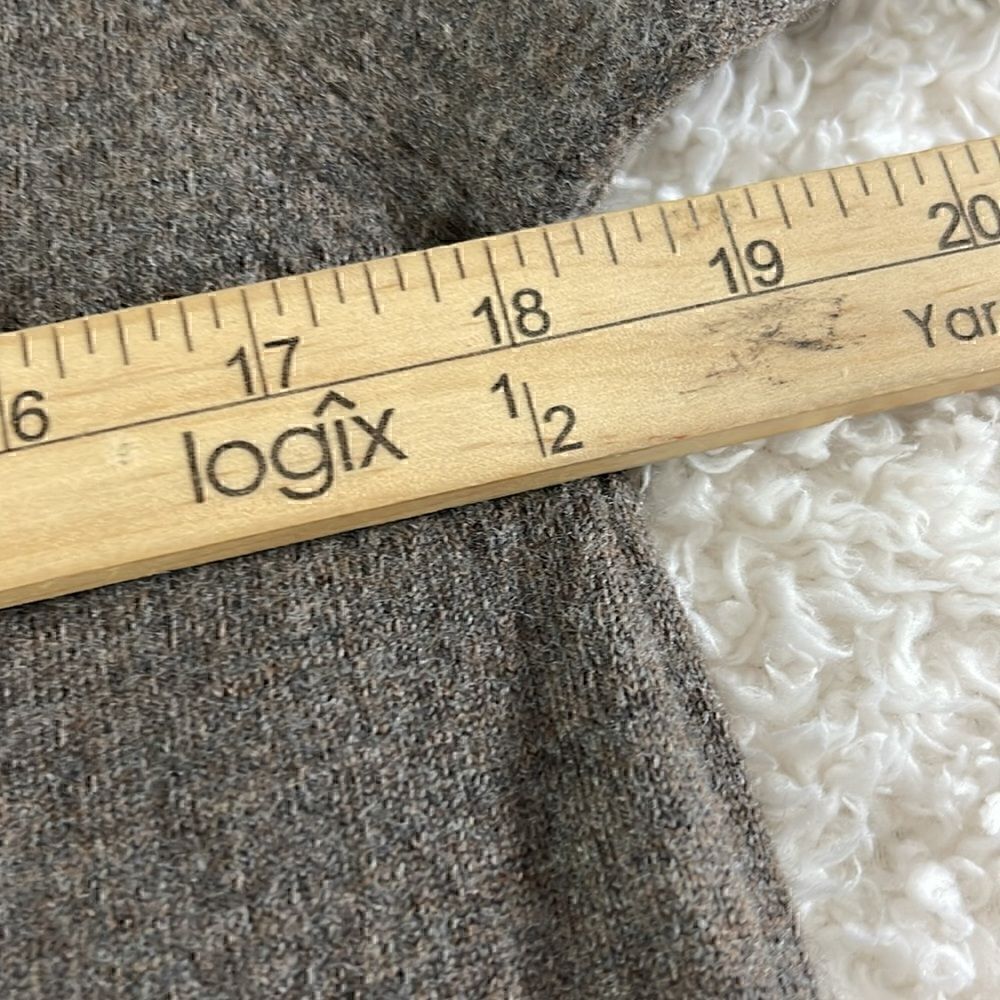 Yoox Sweater Womens Xl Turtle Neck 90’s Virgin Wool Italian Knit Brown Academia — image 8 of 8